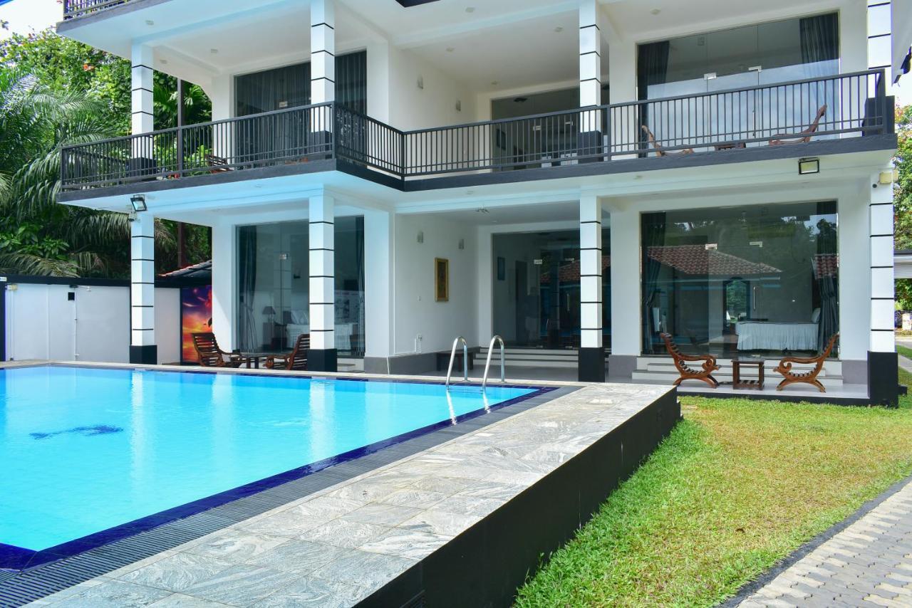 Minuri Villa Hikkaduwa Exterior photo